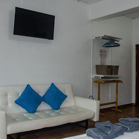Allstar Guesthouse Karon Luaran gambar