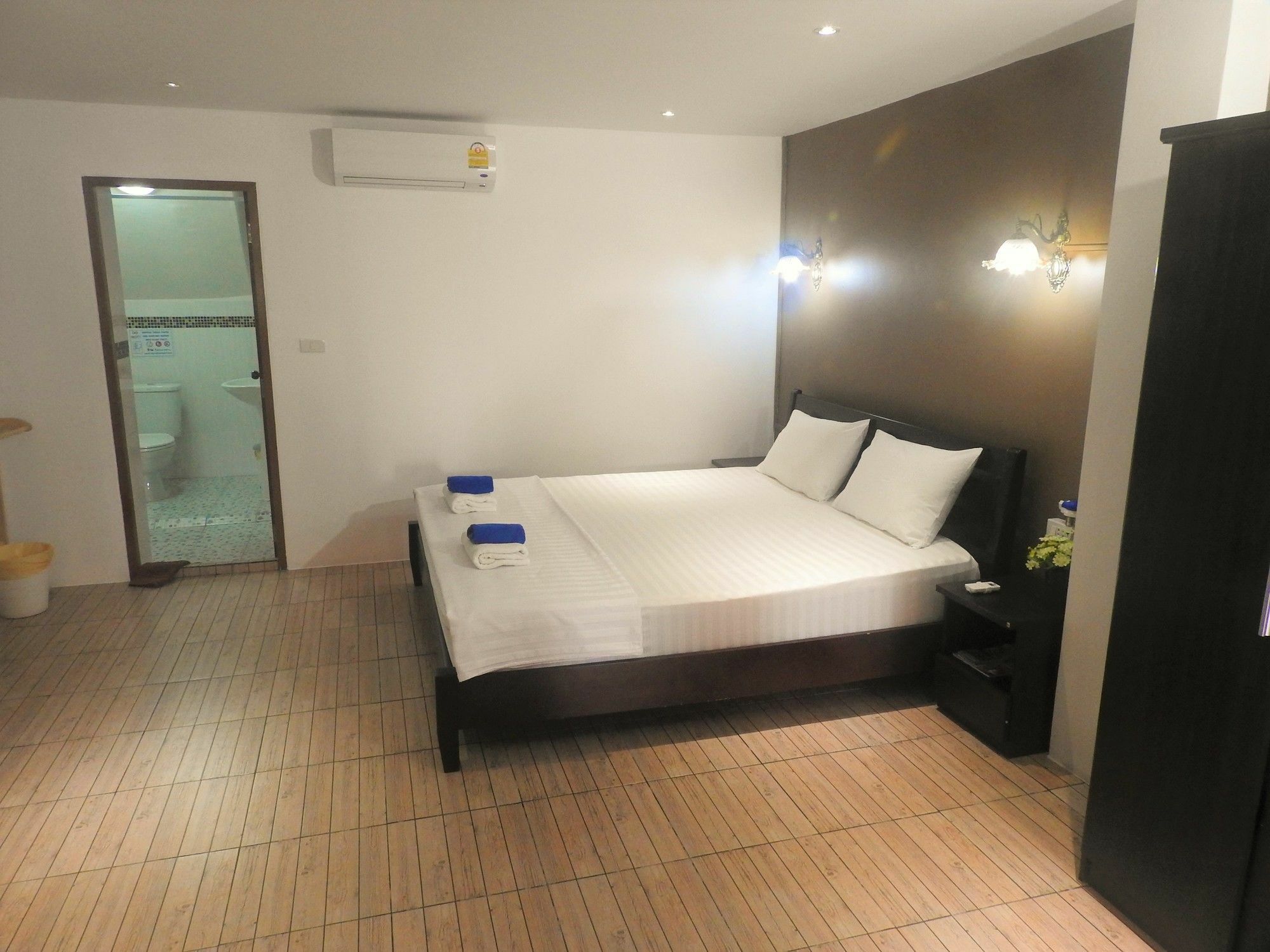 Allstar Guesthouse Karon Luaran gambar