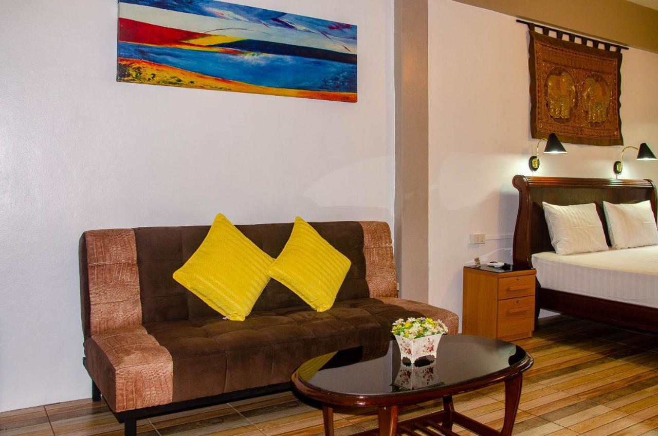 Allstar Guesthouse Karon Luaran gambar