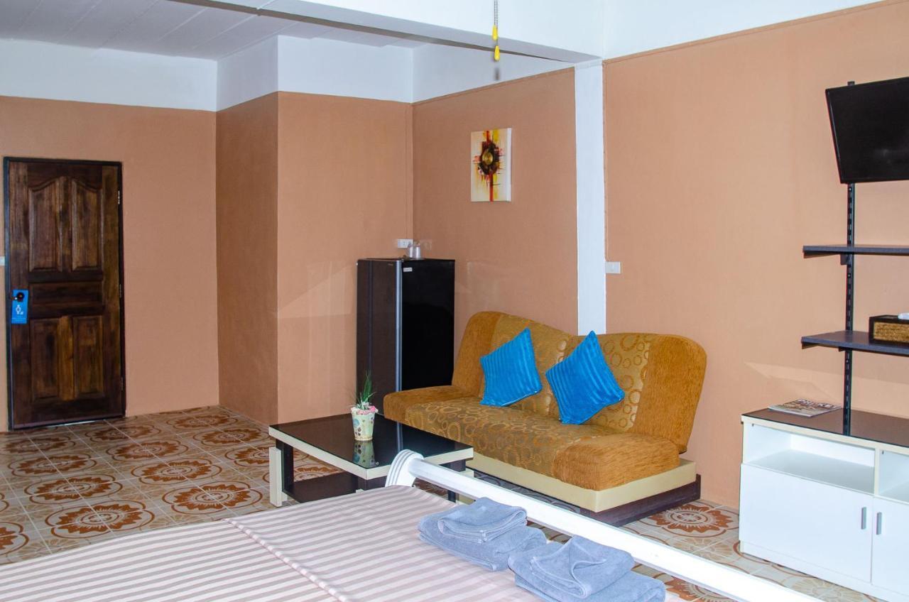 Allstar Guesthouse Karon Luaran gambar