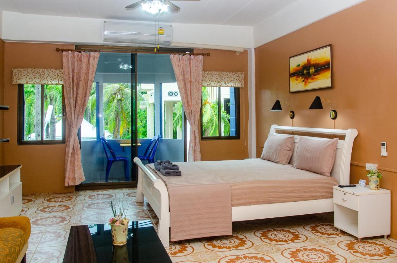 Allstar Guesthouse Karon Luaran gambar